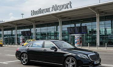 Airport transfer from Wimbledon to Heathrow Airport